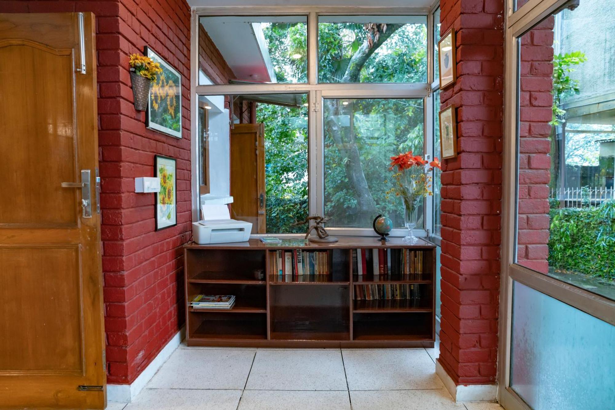 Saffronstays Doon Garden Villa - Near Doon School And Mall Road Dehradun Bagian luar foto